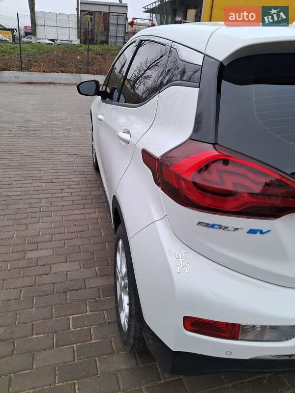 Хэтчбек Chevrolet Bolt EV 2020 в Виннице