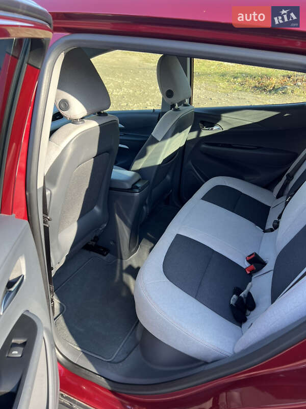 Хэтчбек Chevrolet Bolt EV 2017 в Житомире