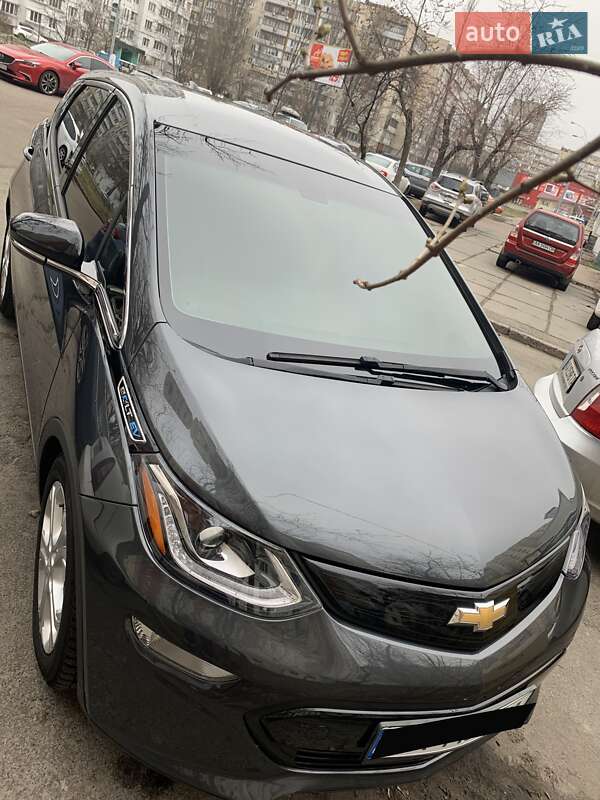 Хэтчбек Chevrolet Bolt EV 2017 в Киеве