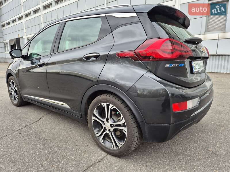 Хетчбек Chevrolet Bolt EV 2017 в Дніпрі