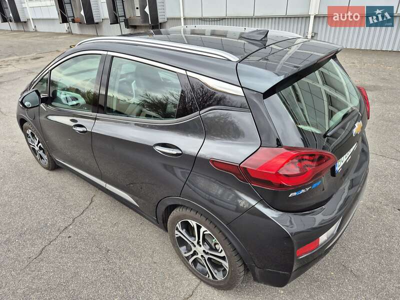 Хетчбек Chevrolet Bolt EV 2017 в Дніпрі