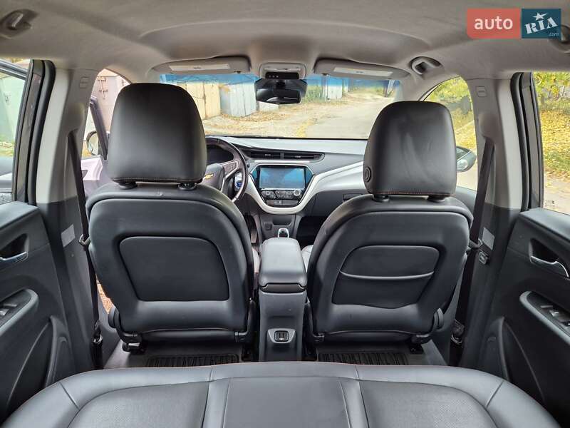 Хетчбек Chevrolet Bolt EV 2017 в Дніпрі