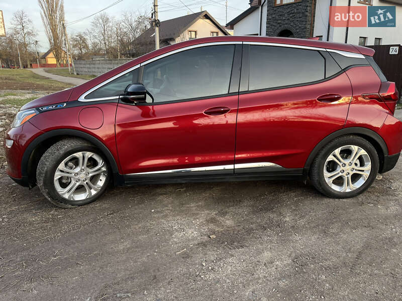 Хетчбек Chevrolet Bolt EV 2018 в Броварах