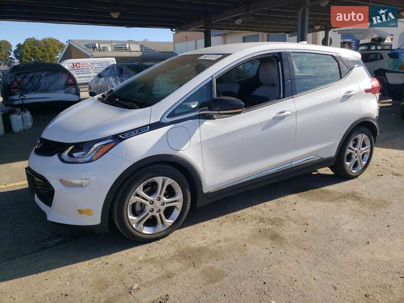 Хетчбек Chevrolet Bolt EV 2020 в Чернівцях