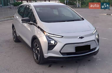 Хэтчбек Chevrolet Bolt EV 2022 в 