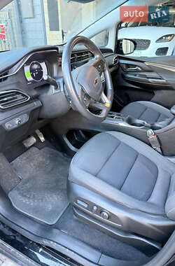 Хэтчбек Chevrolet Bolt EV 2023 в 