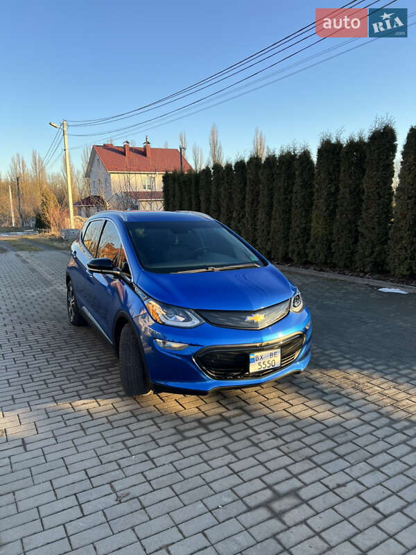 Хетчбек Chevrolet Bolt EV 2017 в Хмельницькому