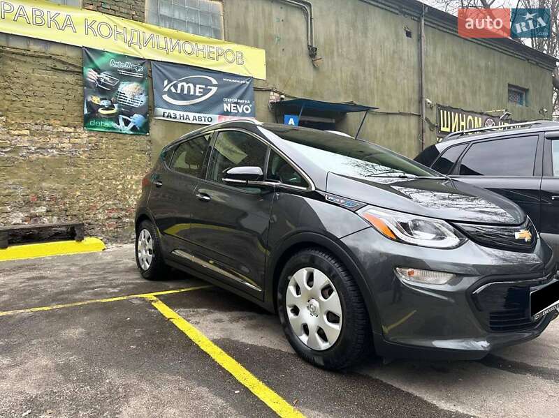 Хетчбек Chevrolet Bolt EV 2018 в Чернігові