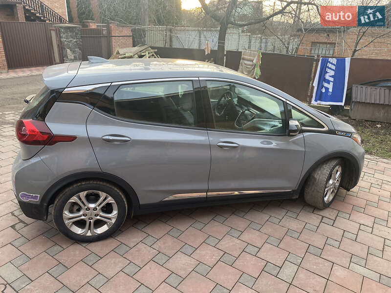 Хэтчбек Chevrolet Bolt EV 2018 в Виннице