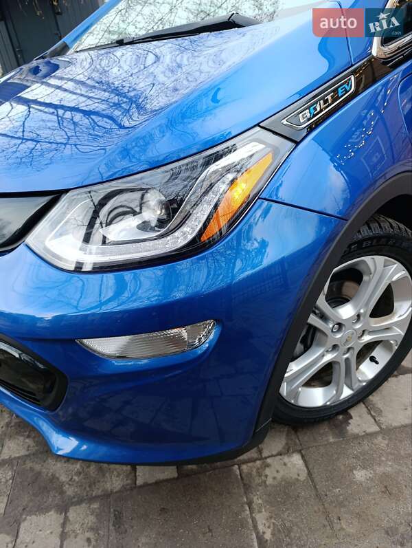 Хэтчбек Chevrolet Bolt EV 2017 в Черновцах фото 4 Хэтчбек Chevrolet Bolt EV 2017 в Черновцах