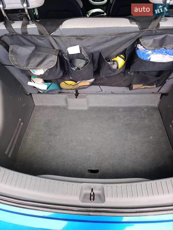 Хэтчбек Chevrolet Bolt EV 2017 в Черновцах фото 17 Хэтчбек Chevrolet Bolt EV 2017 в Черновцах