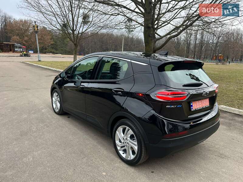 Хэтчбек Chevrolet Bolt EV 2023 в Ровно