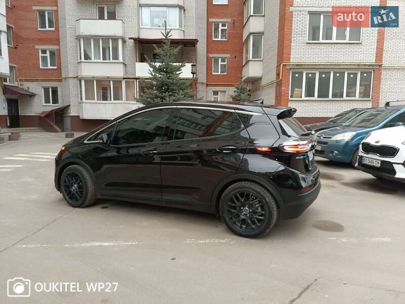 Хэтчбек Chevrolet Bolt EV 2022 в Тернополе фото 16 Хэтчбек Chevrolet Bolt EV 2022 в Тернополе