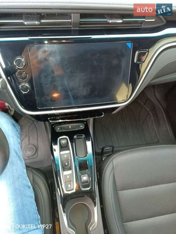 Хэтчбек Chevrolet Bolt EV 2022 в Тернополе фото 27 Хэтчбек Chevrolet Bolt EV 2022 в Тернополе