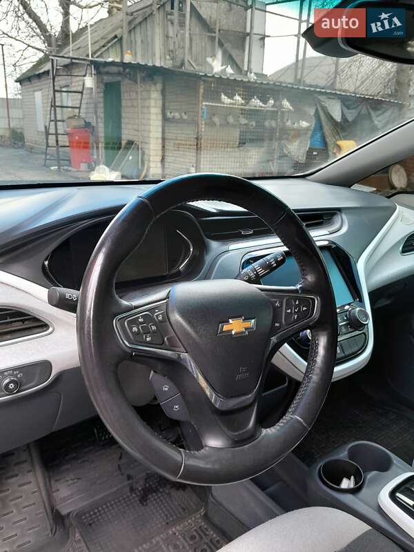 Хэтчбек Chevrolet Bolt EV 2017 в Днепре