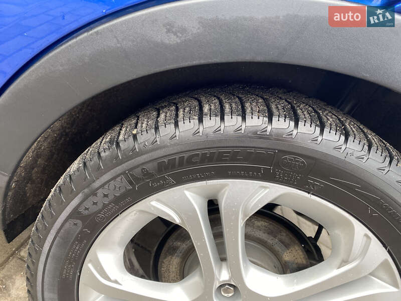 Хетчбек Chevrolet Bolt EV 2020 в Здолбуніві