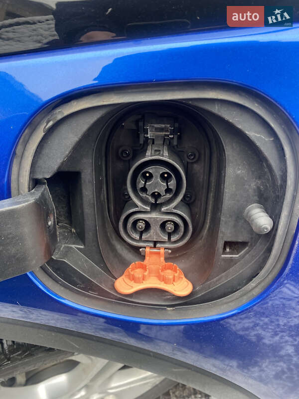 Хетчбек Chevrolet Bolt EV 2020 в Здолбуніві