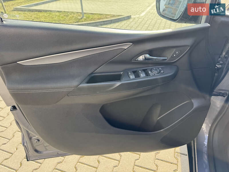 Хэтчбек Chevrolet Bolt EV 2022 в Ровно