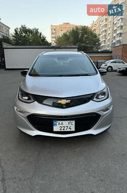 Хетчбек Chevrolet Bolt EV 2016 в 