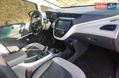 Хэтчбек Chevrolet Bolt EV 2021 в 