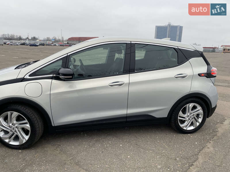 Хэтчбек Chevrolet Bolt EV 2022 в Полтаве