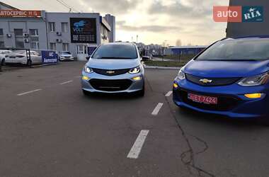 Хэтчбек Chevrolet Bolt EV 2018 в 