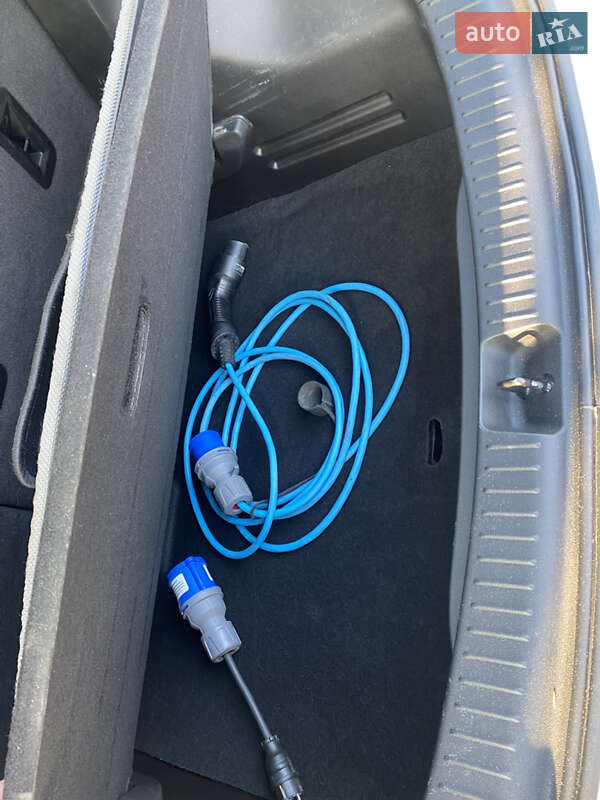 Хэтчбек Chevrolet Bolt EV 2022 в Полтаве