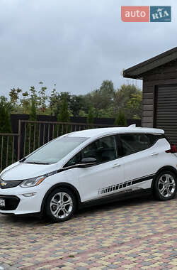 Хэтчбек Chevrolet Bolt EV 2020 в 