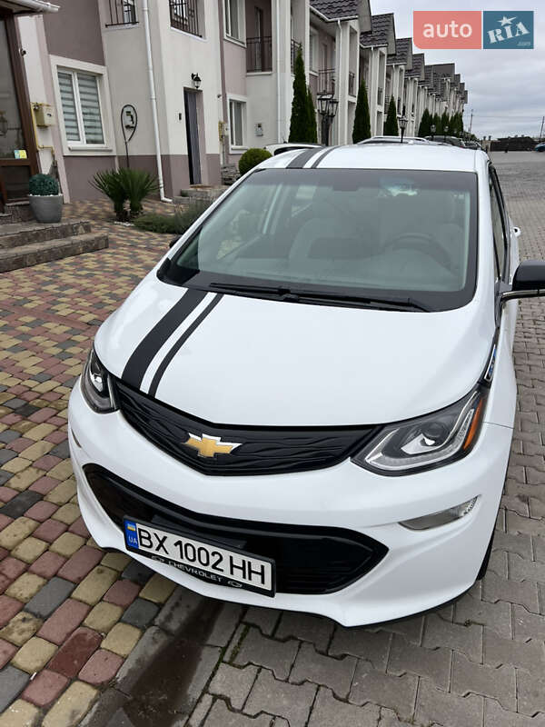 Хэтчбек Chevrolet Bolt EV 2020 в Хмельницком