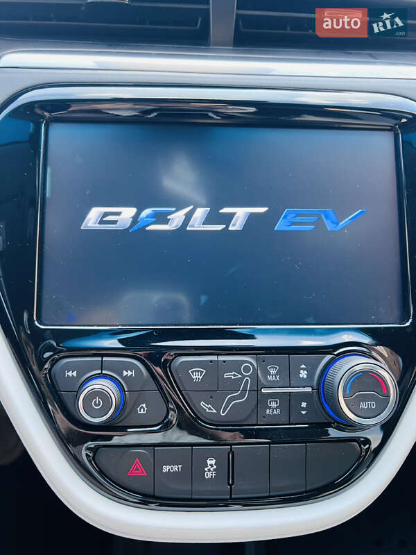 Хетчбек Chevrolet Bolt EV 2018 в Тернополі
