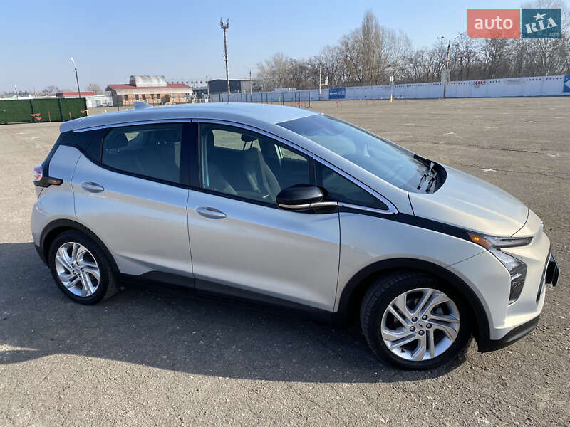 Хэтчбек Chevrolet Bolt EV 2022 в Полтаве