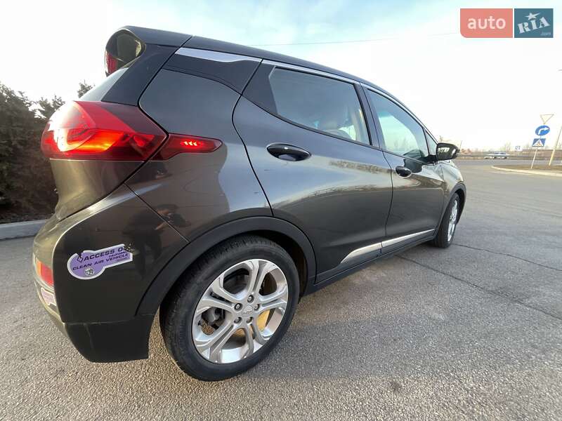 Хэтчбек Chevrolet Bolt EV 2019 в Днепре фото 22 Хэтчбек Chevrolet Bolt EV 2019 в Днепре