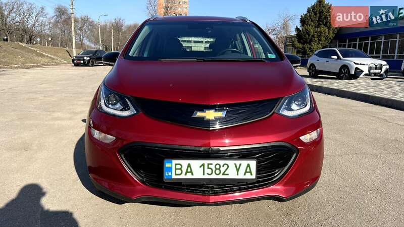 Хэтчбек Chevrolet Bolt EV 2020 в Кропивницком