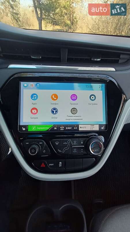 Хетчбек Chevrolet Bolt EV 2020 в Дніпрі