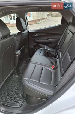 Хэтчбек Chevrolet Bolt EV 2023 в 