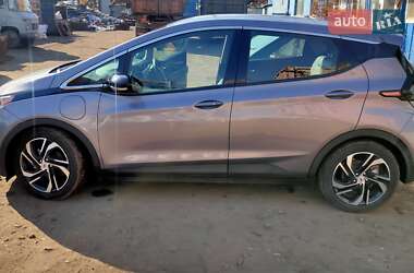 Хэтчбек Chevrolet Bolt EV 2023 в 
