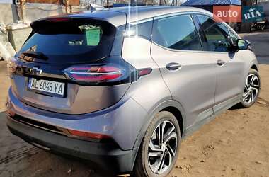Хэтчбек Chevrolet Bolt EV 2023 в 