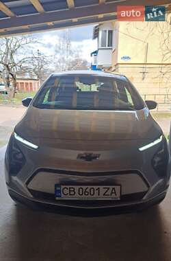 Хэтчбек Chevrolet Bolt EV 2023 в 
