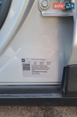Хэтчбек Chevrolet Bolt EV 2023 в 