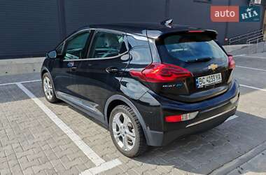 Хэтчбек Chevrolet Bolt EV 2017 в 