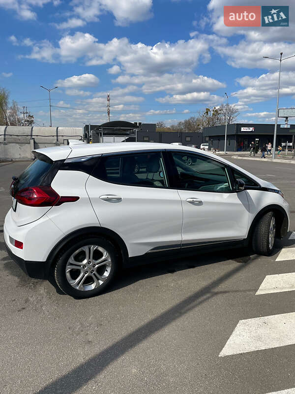 Хетчбек Chevrolet Bolt EV 2017 в Києві