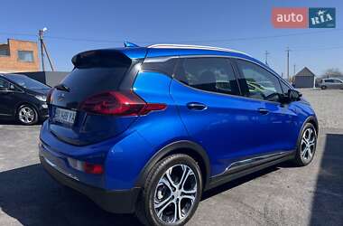 Хэтчбек Chevrolet Bolt EV 2021 в 