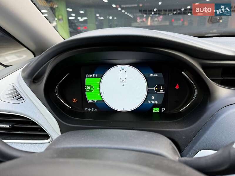 Хэтчбек Chevrolet Bolt EV 2018 в Киеве