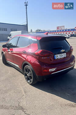 Хетчбек Chevrolet Bolt EV 2021 в 