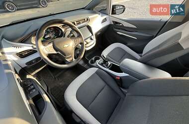 Хетчбек Chevrolet Bolt EV 2017 в 