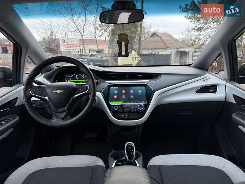 Хэтчбек Chevrolet Bolt EV 2020 в Кривом Роге