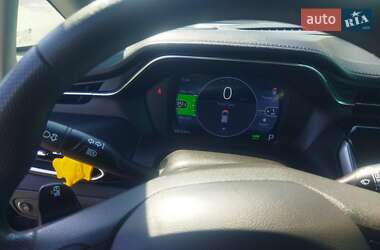 Хэтчбек Chevrolet Bolt EV 2023 в 