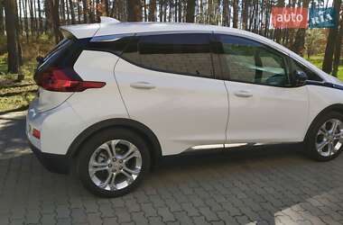 Хэтчбек Chevrolet Bolt EV 2020 в 