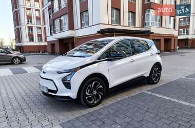 Хэтчбек Chevrolet Bolt EV 2023 в 