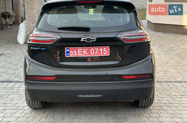 Хэтчбек Chevrolet Bolt EV 2023 в 